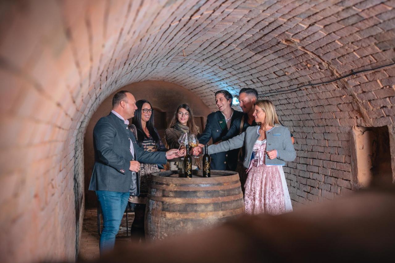 Winzerhof Kuessler - Weinviertel Ξενοδοχείο Stillfried Εξωτερικό φωτογραφία